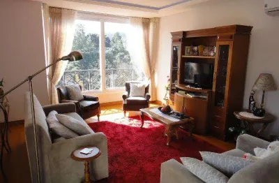 Apartamento 04 dorm. à venda no bairro centro com 125 m² de área privativa - 3 vagas de garagem