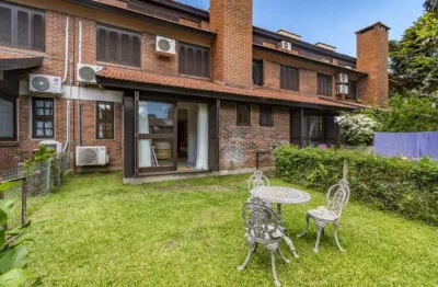 Casa 04 dorm. à venda no bairro centro com 187 m² de área privativa