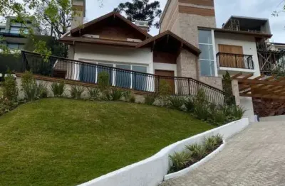 Casa 04 dorm. à venda no bairro alphaville com 300 m² de área privativa - 2 vagas de garagem