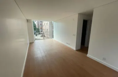 Apartamento 02 dorm. à venda no bairro centro com 68 m² de área privativa - 1 vaga de garagem