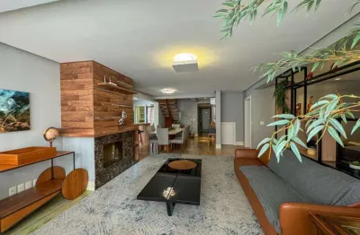 Apartamento 03 dorm. à venda no bairro centro com 310 m² de área privativa - 2 vagas de garagem