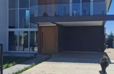 Casa 03 dorm. à venda no bairro morada da serra com 330 m² de área privativa - 2 vagas de garagem