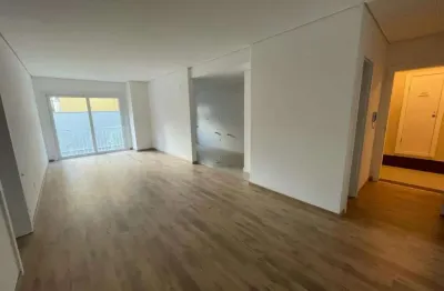 Apartamento 02 dorm. à venda no bairro centro com 83 m² de área privativa - 1 vaga de garagem