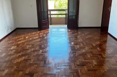 Apartamento 03 dorm. à venda no bairro centro com 100 m² de área privativa