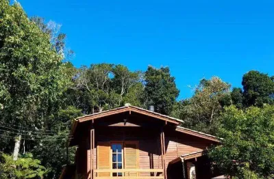 Terreno à venda no Bairro Alpes Verdes com 900 m² de área privativa