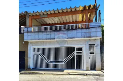 Sobrado jardim adélia,são paulo 270 metros, 3 dormitórios, 2 suítes, sauna, sala, copa, cozinha, 3 vagas