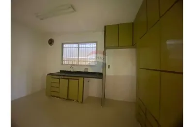 Casa 4 dorms frente parque fracalanza abaixo do valor!!!