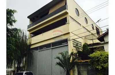 Prédio para alugar na Vila Amália (Zona Norte), São Paulo 