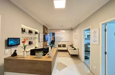 Casa Comercial ou Residencial à Venda  Alto Padrão na Vila Galvão, Guarulhos