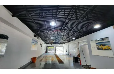 Ponto comercial para alugar no Morumbi, São Paulo 