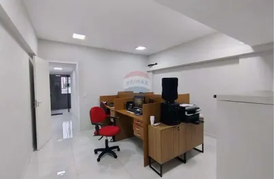 Sala comercial imperdível na av. tiradentes- centro