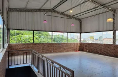 Aluga-se espaço comercial no jardim pinhal - para eventos