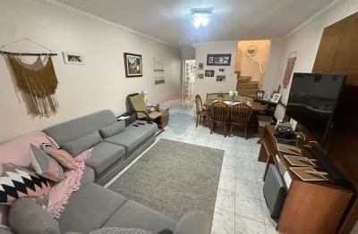 Casa com 3 quartos à venda no Jardim Santa Mena, Guarulhos 