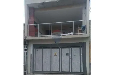 Casa com 3 quartos para alugar no Jardim Valéria, Guarulhos 
