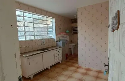 Casa com 1 quarto para alugar na Avenida Emílio Ribas, 179, Jardim Vila Galvão, Guarulhos