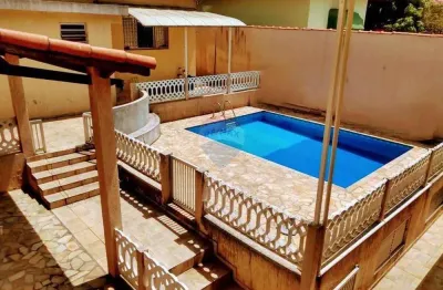 Casa terrea ampla  com 03 dormitorios  e piscina na vila rosalia