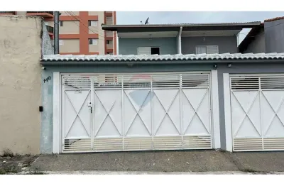 Sobrado moderno na vila augusta, guarulhos-sp, 04 suítes e 223 m²!