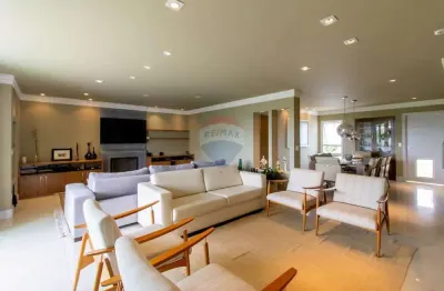 Apartamento no Beverly Hills Guarulhos: Alto Padrão Único com Elevador Panorâmico'