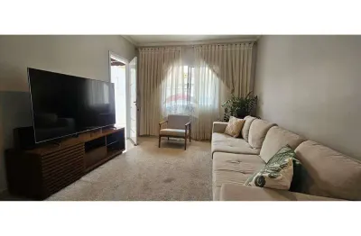 Sobrado à venda  parque renato maia - 03 dormitórios | 01 suíte| 02 vagas - r$ 829.000,00