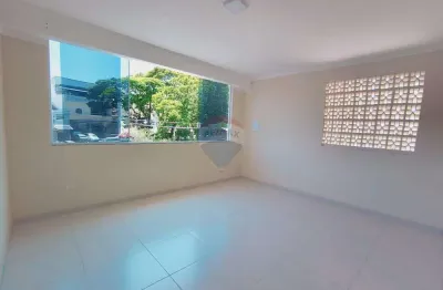Casa com 2 quartos para alugar no Jardim Pinhal, Guarulhos 