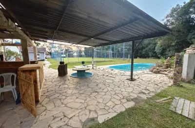 Chácara / sítio com 3 quartos à venda na Rua Canadá, 01, Jardim das Graças, Colombo