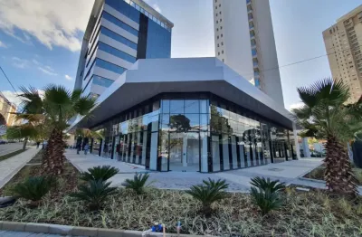 Oportunidade de sala comercial na melhor localização do ecoville