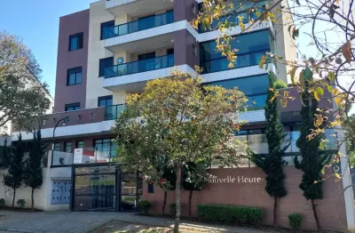 Lindo apartamento bem localizado em curitiba, acabamentos de alto padrão