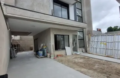 Excelente oportunidade no hauer sobrado com 3 quartos 1 suíte