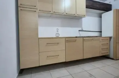 Casa em condomínio fechado com 2 quartos à venda na Rua Thereza Lopes Skroski, Santa Cândida, Curitiba