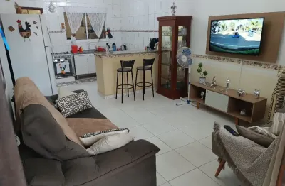 Casa  a venda condomínio fechado na praia de guaratuba