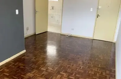 Lindo apartamento no condomínio vênus 3 quartos no bacacheri