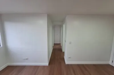 Lindo apartamento reformado com 3 quartos à venda portão curitiba