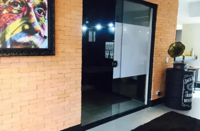 Linda sala comercial ou sobrado semi-mobiliado nas mercês com bom retiro