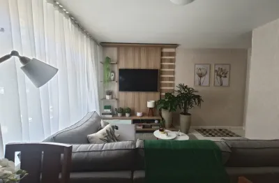 Lindo apartamento no cristo rei com jardim botânico 3 quartos