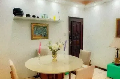 Vende-se apartamento 2 quartos na barra - morro do gato! excelente localização, reformado e modernizado! venha conferir!
