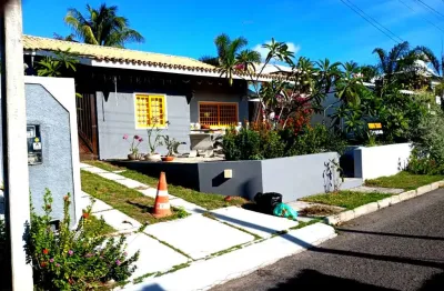Luxuosa casa à venda em condomínio fechado em camaçari-ba: 2 quartos, 1 sala, 2 banheiros, 4 vagas de garagem, área gourmet.