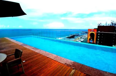 Aluguel de apartamento na barra, salvador-ba: 1/4 mobiliado com vista mar e vaga de garagem!