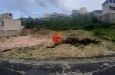 Terreno à venda na rua das hortências, 437, imperial, santa luzia por r$ 280.000