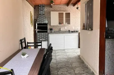 Casa em Condomínio de 83m² com 2 dormitórios Martim de Sá em Caraguatatuba