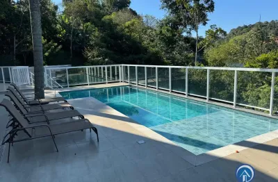 Chácara dos Sonhos pé na água com 6 suítes no condomínio Recanto dos Pássaros em Jacareí