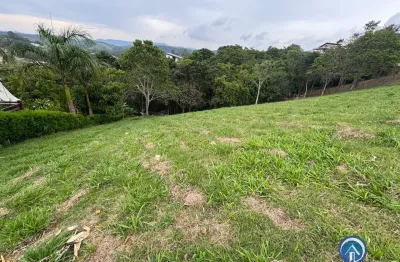 Terreno de 1000m² no condomínio Recanto Santa Barbara em Jambeiro