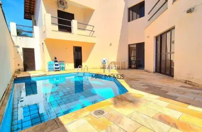 Casa em condomínio fechado na região da praia de pernambuco no guarujá!