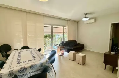 Apartamento reformado à venda na praia da enseada/mar imóveis prime.