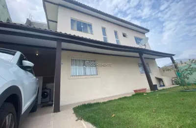 Casa com 2 quartos à venda na rua professor josé de senna pereira, 00158, capoeiras, florianópolis por r$ 550.000