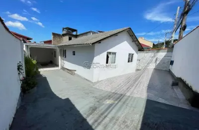 Casa com 4 quartos à venda na rua da fonte, 750, abraão, florianópolis por r$ 560.000