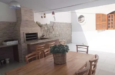 Casa com 4 quartos à venda na rua papa joão paulo i, 156, coqueiros, florianópolis por r$ 980.000
