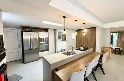 Apartamento com 3 quartos à venda na rua professor joão josé cabral, 235, balneário, florianópolis por r$ 1.500.000