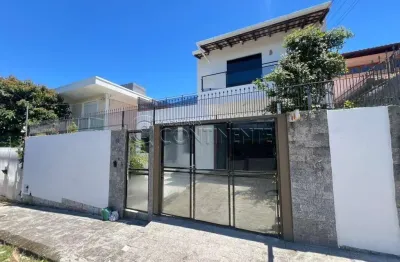 Casa com 3 quartos à venda na Rua Voluntário Fernando Caldeira, 50, Bom Abrigo, Florianópolis por R$ 1.500.000