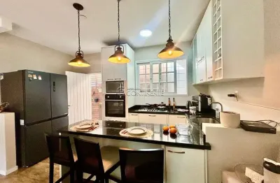 Casa com 3 quartos à venda na Rua Osni Melo, 35, Canto, Florianópolis por R$ 1.440.000