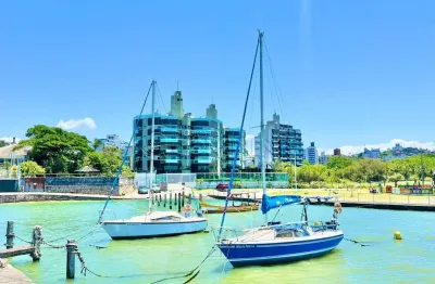 Apartamento com 3 quartos à venda na rua wilson luz, 110, coqueiros, florianópolis por r$ 4.400.000